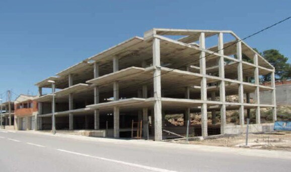 Carrer de la Pista, 4, Sunyer, Lérida for sale - Floor Plan - Image 1 of 4