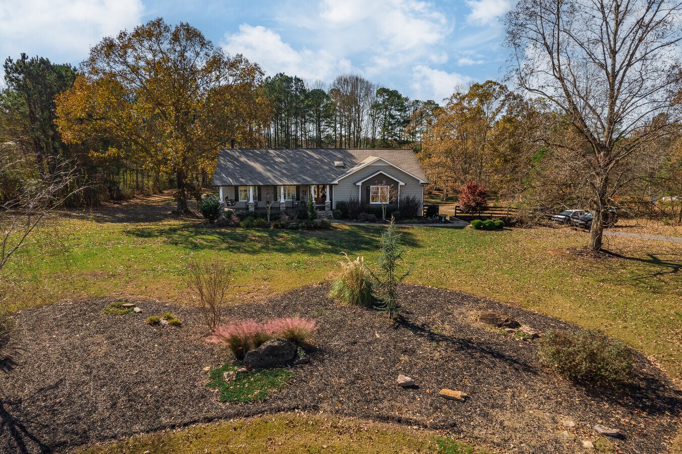 1463 Kellogg Creek Rd, Acworth, GA 30102