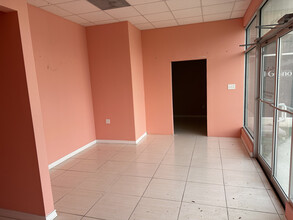 1328 S Jackson Rd, McAllen, TX for lease Interior Photo- Image 2 of 6