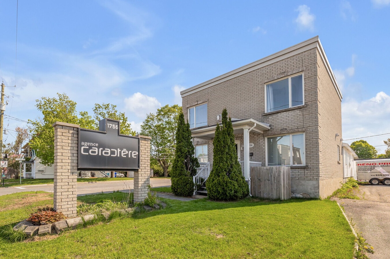 17541756 St NotreDame, L'anciennelorette, QC G2E 3C5 Multifamily