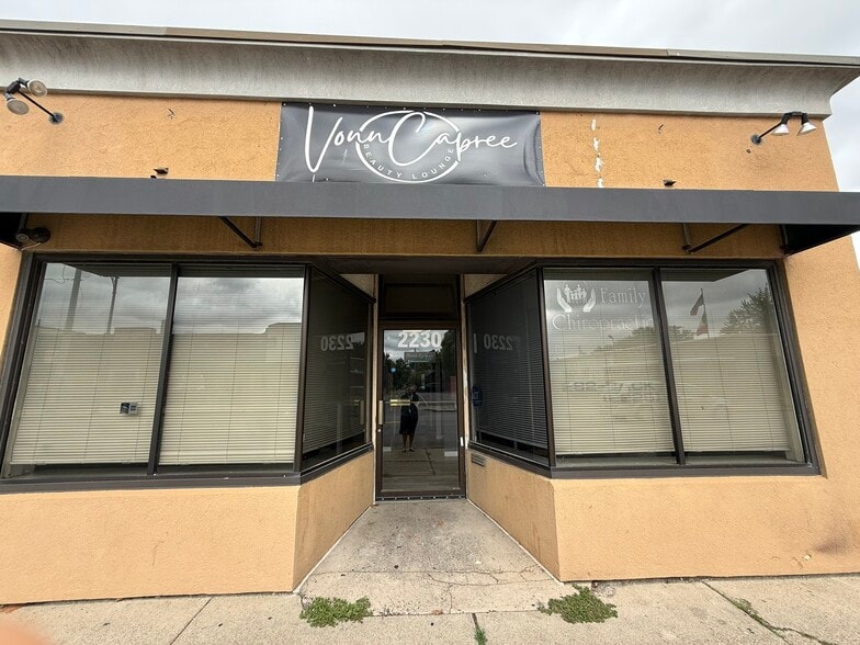 2230 Pine Ave, Niagara Falls, NY for lease - Primary Photo - Image 1 of 14