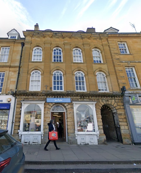 7 High St, Chipping Norton for sale - Primary Photo - Image 1 of 1