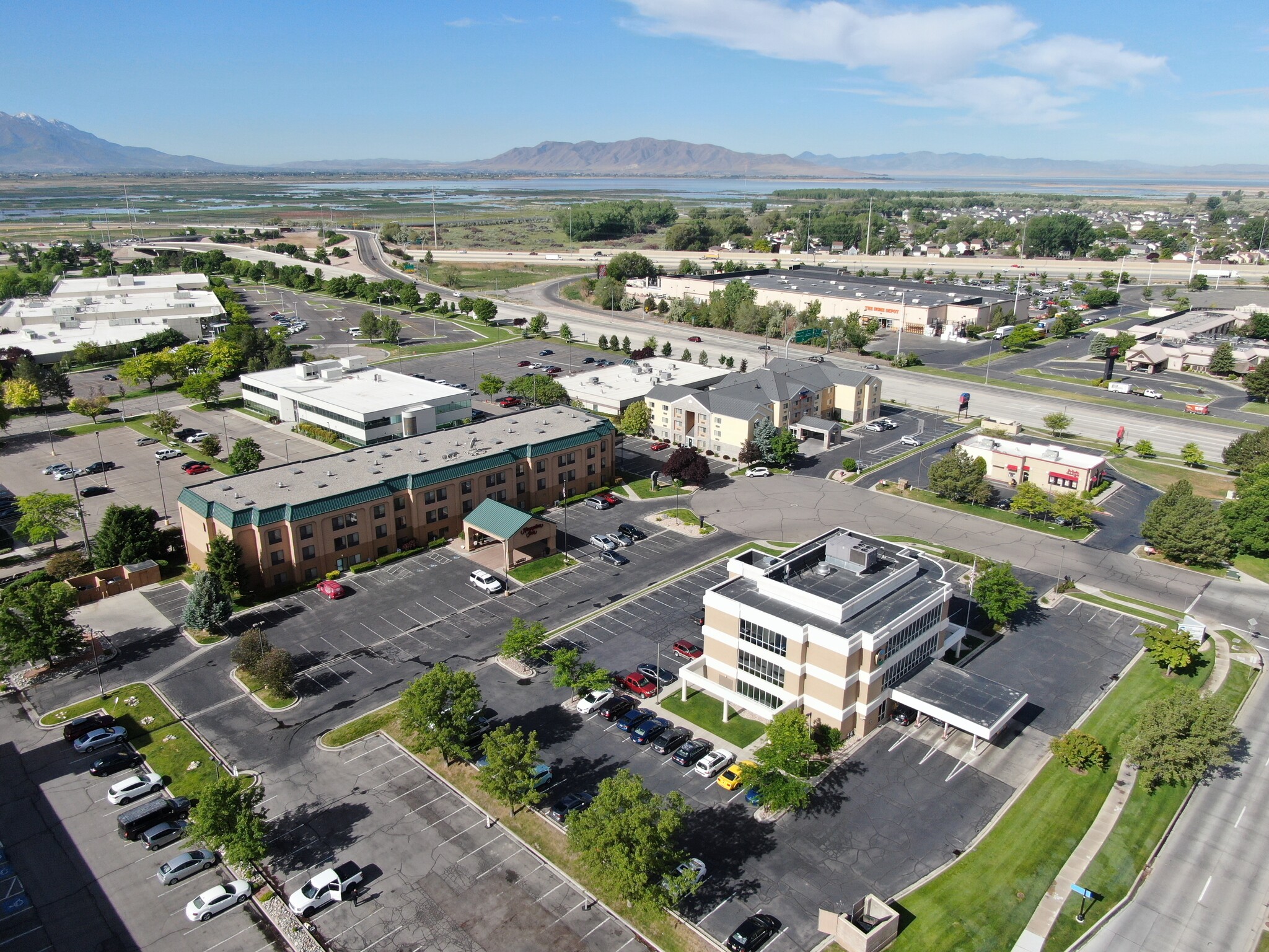 1501 S 40 E, Provo, UT 84606 - UCCU East Bay Office | LoopNet