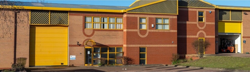 Spitfire Clos, Huntingdon for lease - Building Photo - Image 2 of 2