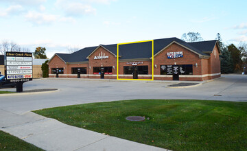 49680-49692 Gratiot Ave, Chesterfield, MI for lease Building Photo- Image 1 of 1