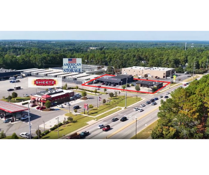 4-Unit Strip Center portfolio of 2 properties for sale on LoopNet.com - Building Photo - Image 2 of 12