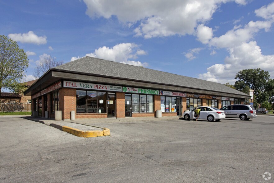 270 Chancellor Dr, Vaughan, ON for sale - Primary Photo - Image 1 of 1