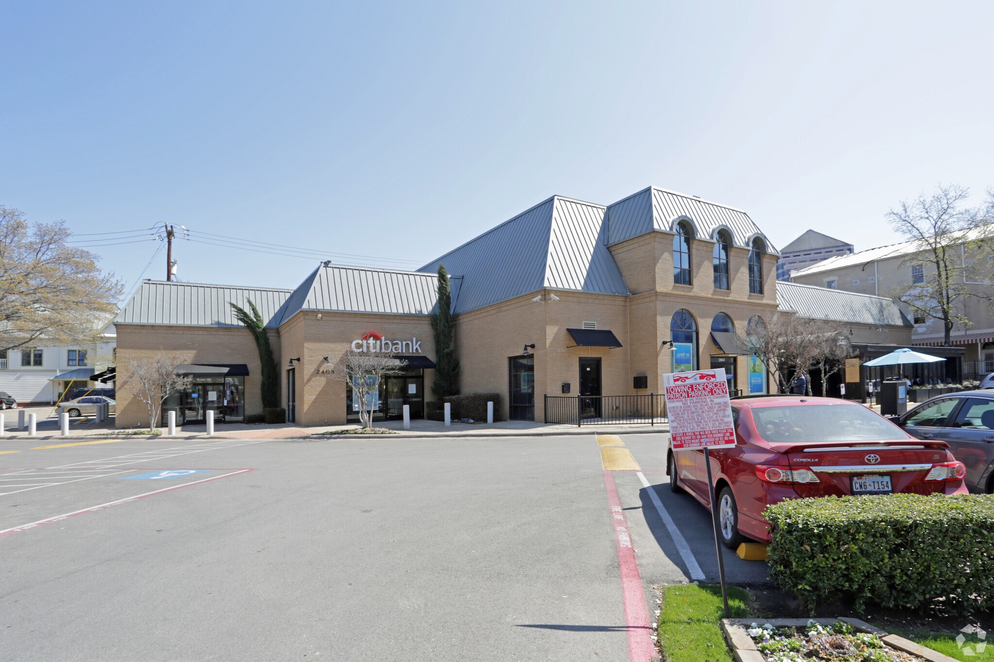 2404 Cedar Springs Rd, Dallas, TX for sale Primary Photo- Image 1 of 1