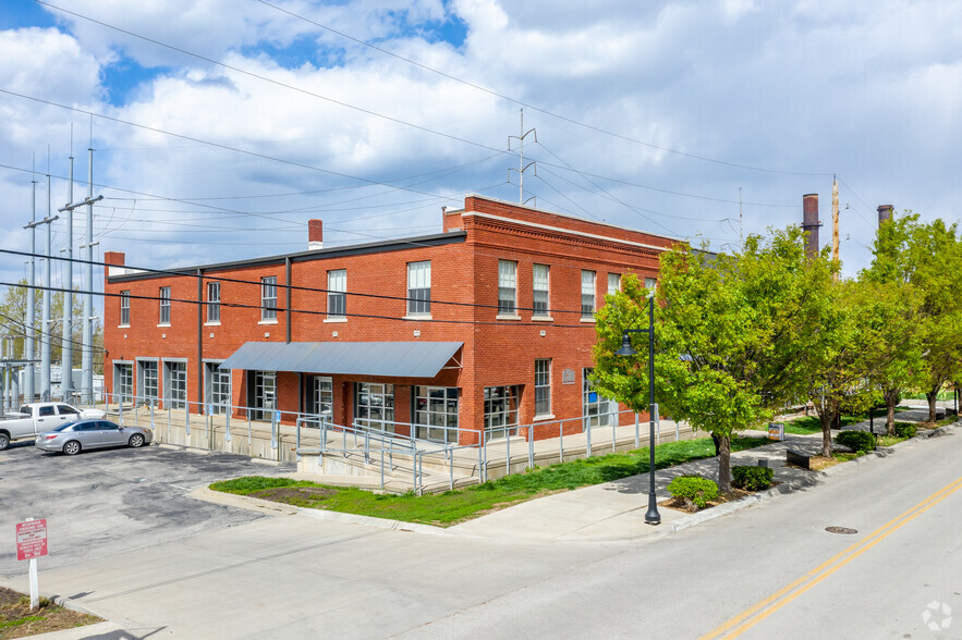 140 Walnut St, Kansas City, MO for lease - Primary Photo - Image 1 of 7