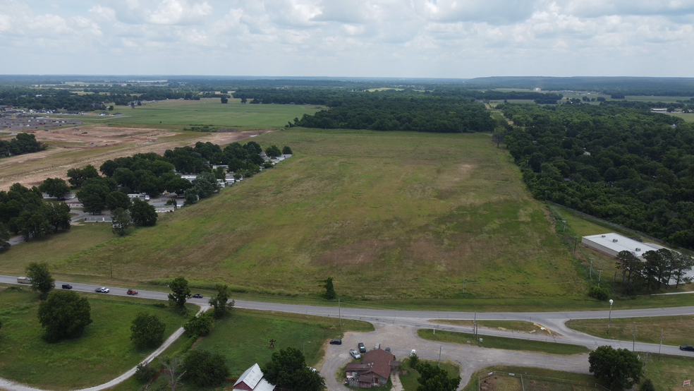 16830 Memorial Drive, Bixby, OK for sale - Primary Photo - Image 1 of 2