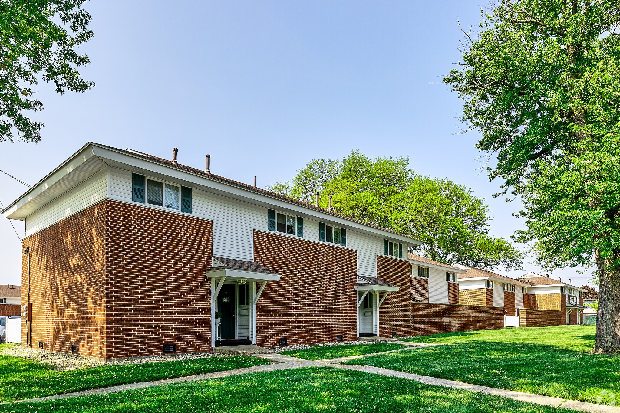 2830 131st St, Toledo, OH for sale Primary Photo- Image 1 of 1