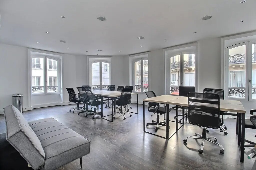 15 Rue Du Caire, Paris for lease Interior Photo- Image 1 of 6