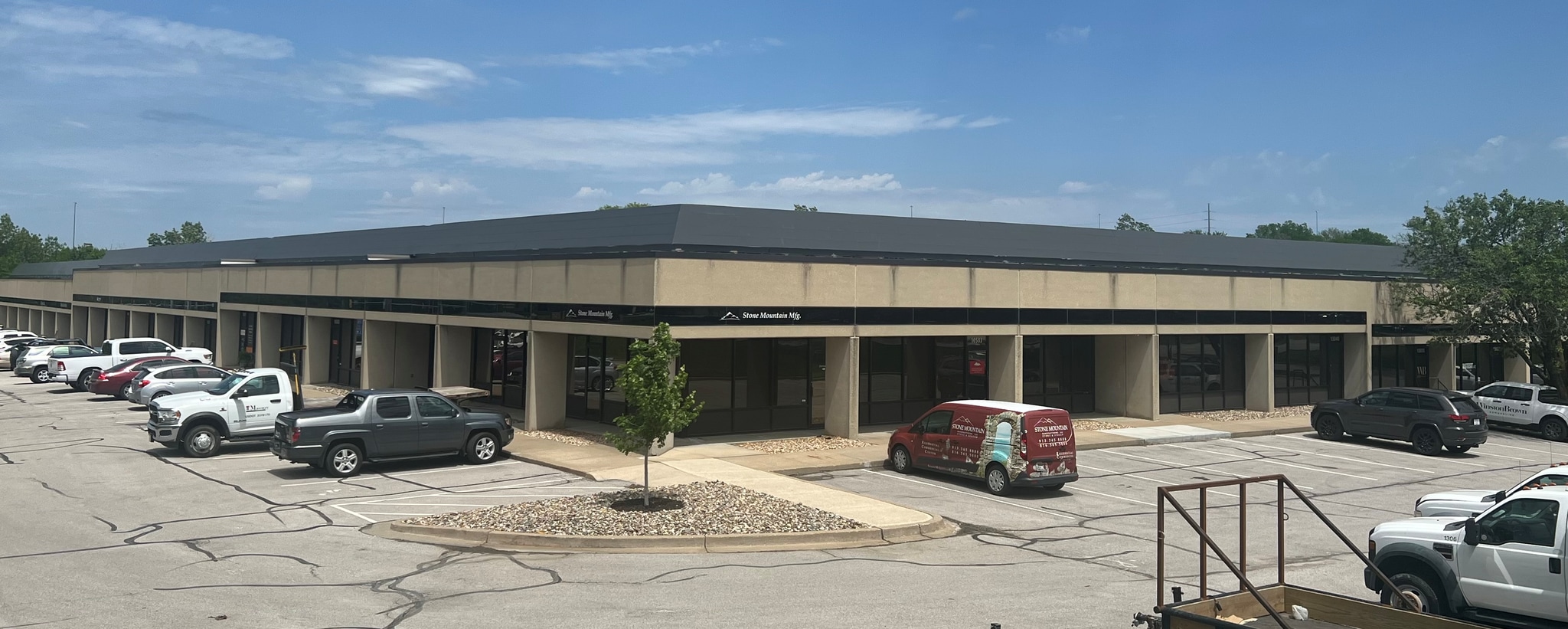 15000-15042 W 106th St, Lenexa, KS for lease Building Photo- Image 1 of 4
