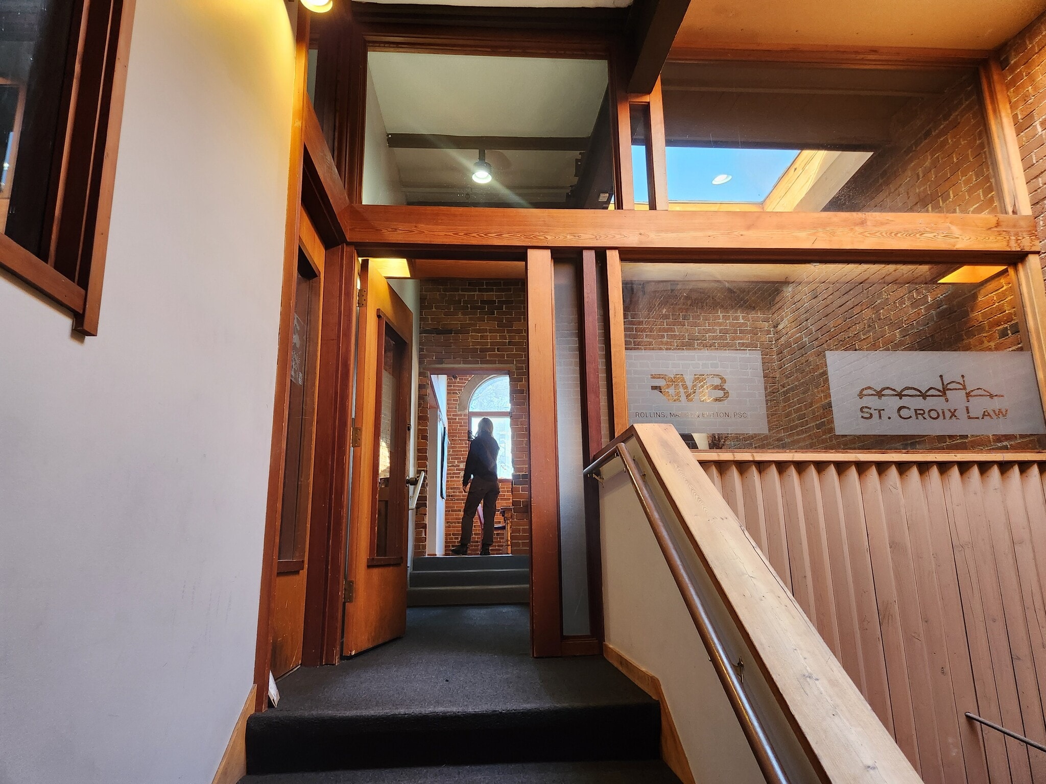 421-423 S Main St, Stillwater, MN for lease Interior Photo- Image 1 of 8