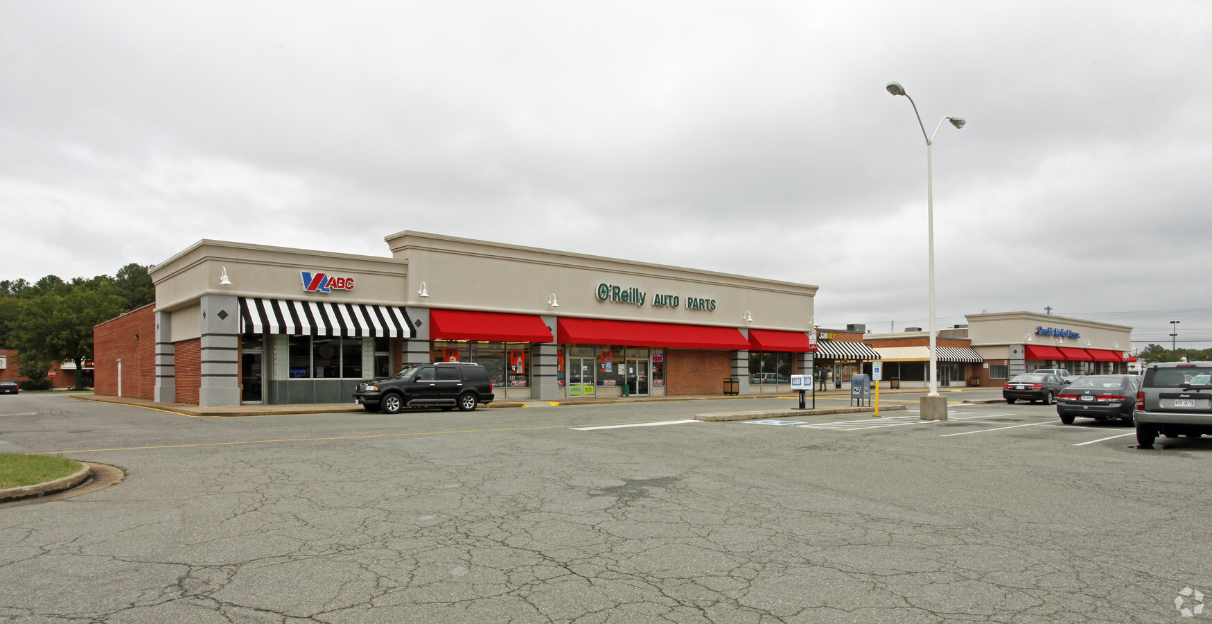 4000-4018 Glenside Dr, Richmond, VA 23228 - Staples Mill Shopping ...