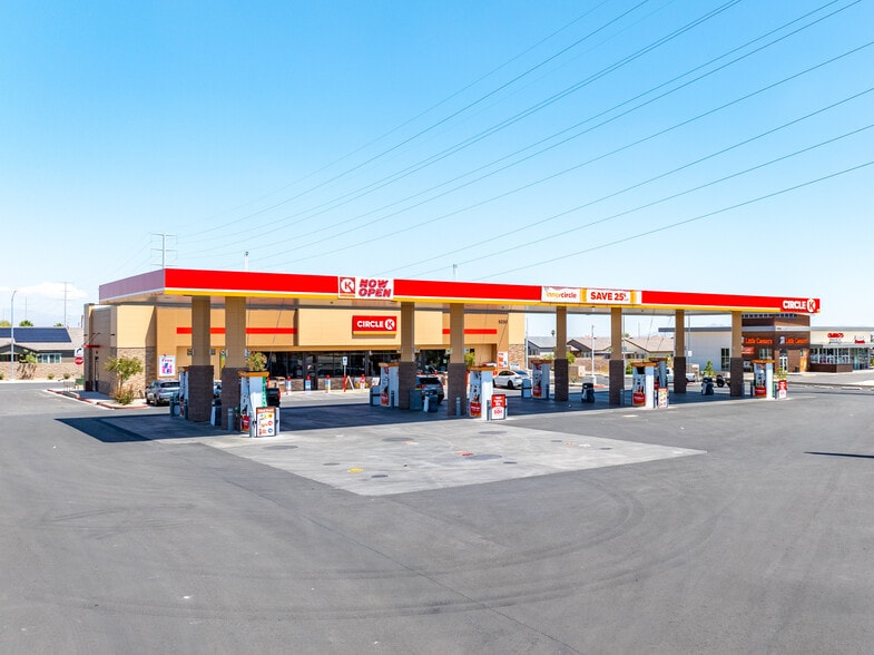 5230 Blue Diamond Rd, Las Vegas, NV for sale - Building Photo - Image 1 of 4