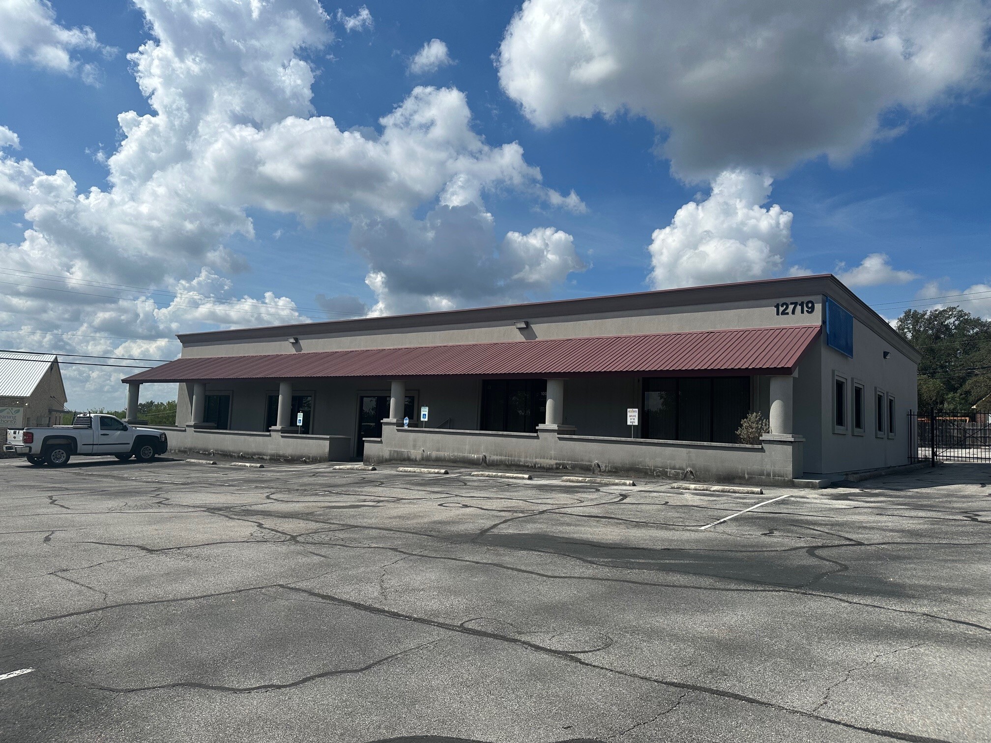 12719 Spectrum Dr, San Antonio, TX for lease Building Photo- Image 1 of 3