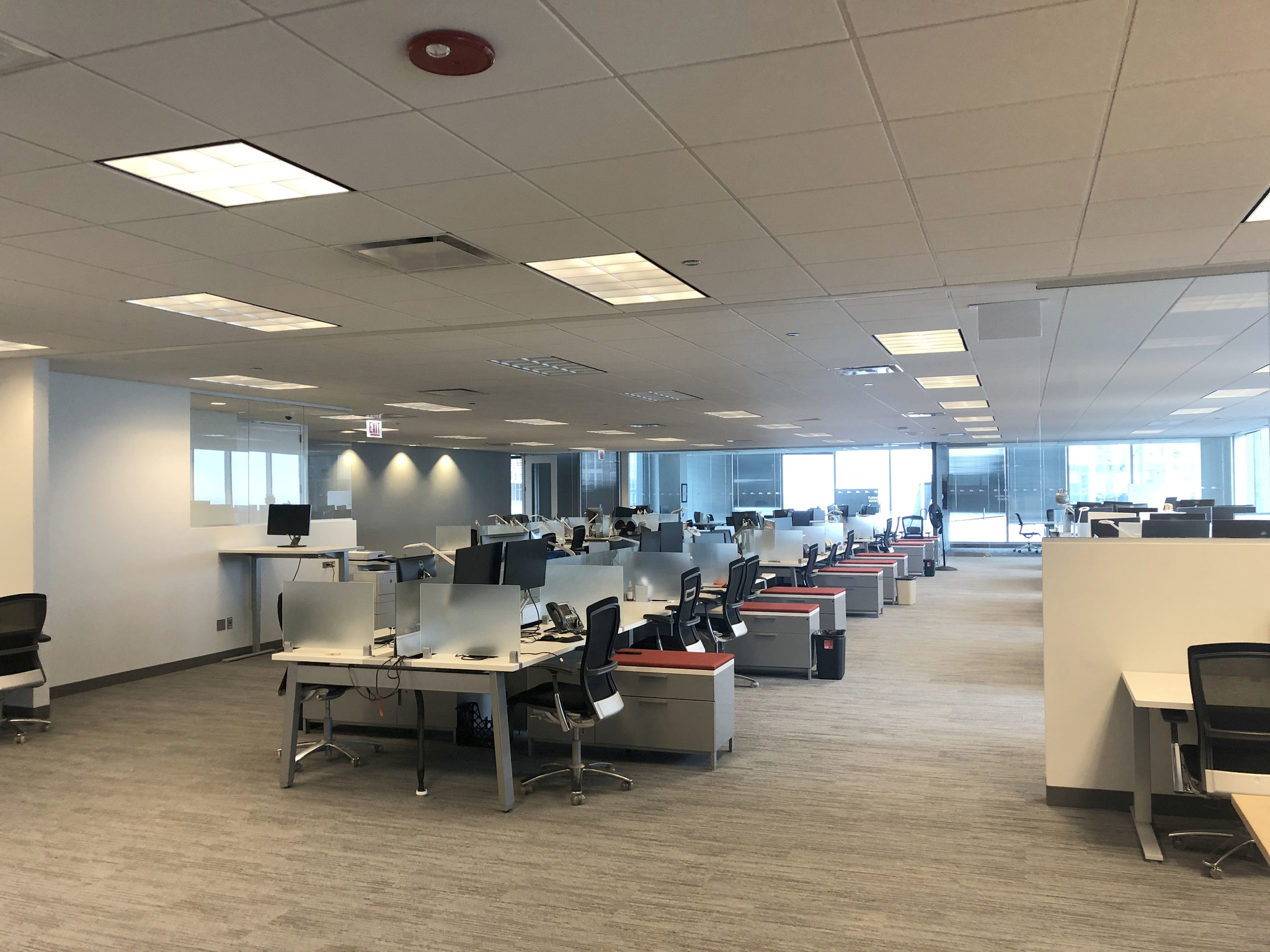 155 N Wacker Dr, Chicago, IL 60606 - Office Space for Lease | LoopNet.com 