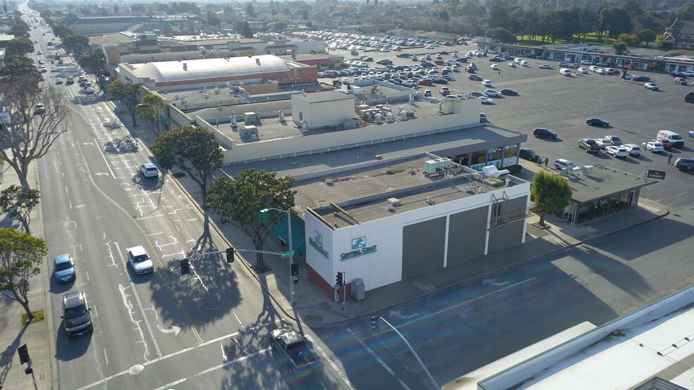 900 S Main St, Salinas, CA for lease - Building Photo - Image 2 of 8