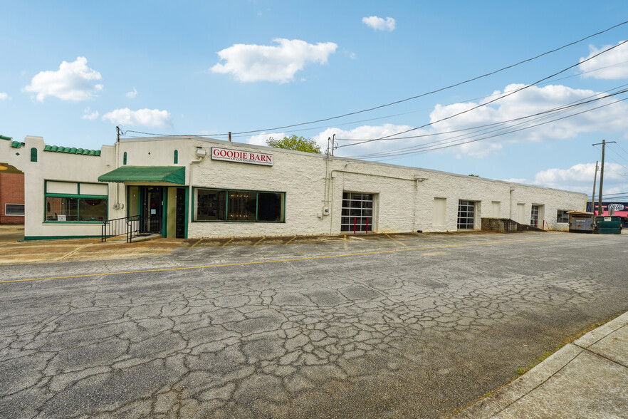 1186 Clark St, Covington, GA for lease - Building Photo - Image 1 of 27