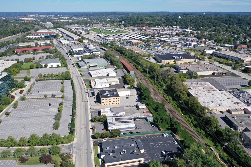 1965 Greenspring Dr, Lutherville Timonium, MD for lease - Aerial - Image 3 of 27