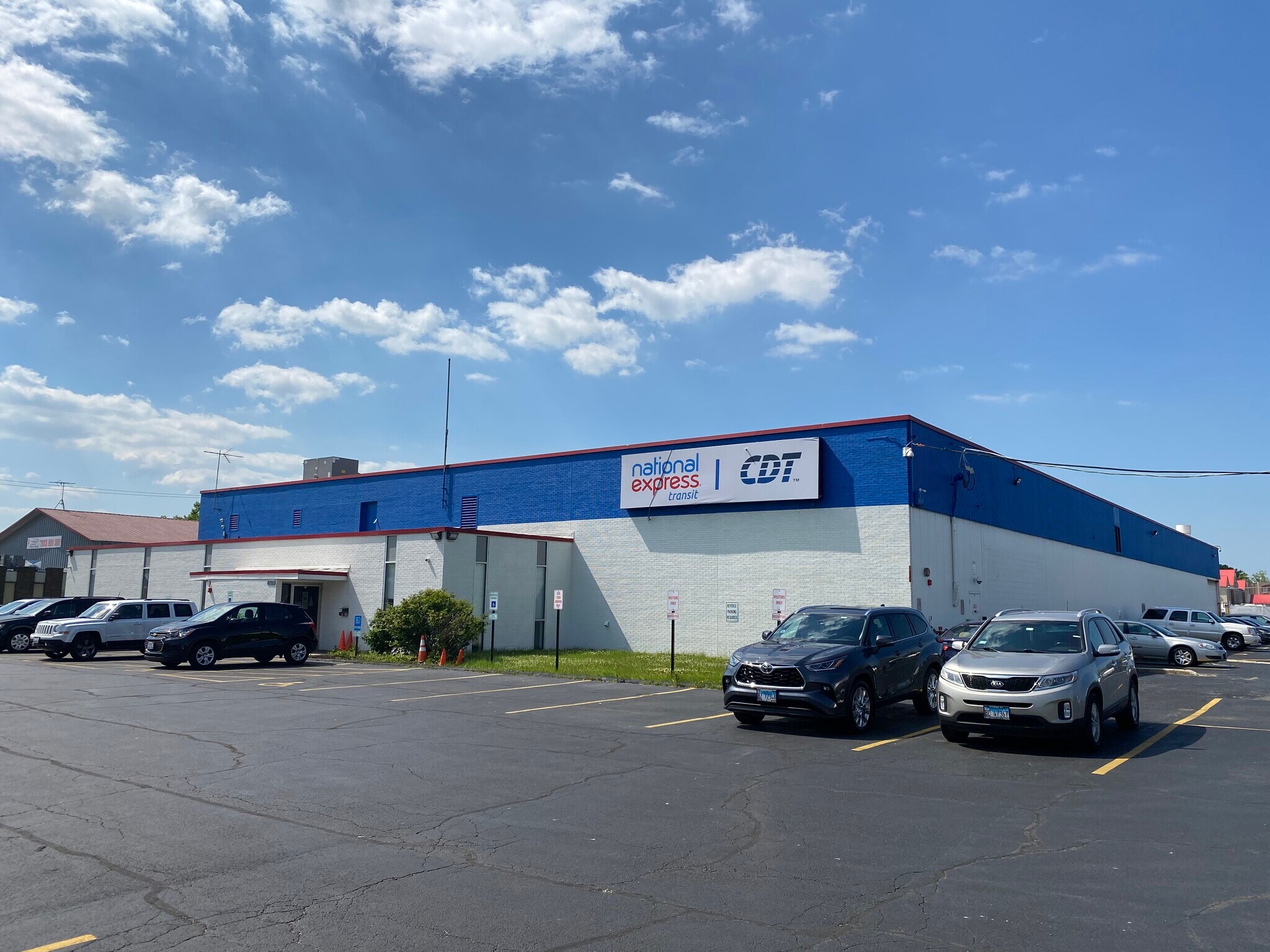 2200 Bernice Rd, Lansing, IL for sale Primary Photo- Image 1 of 1