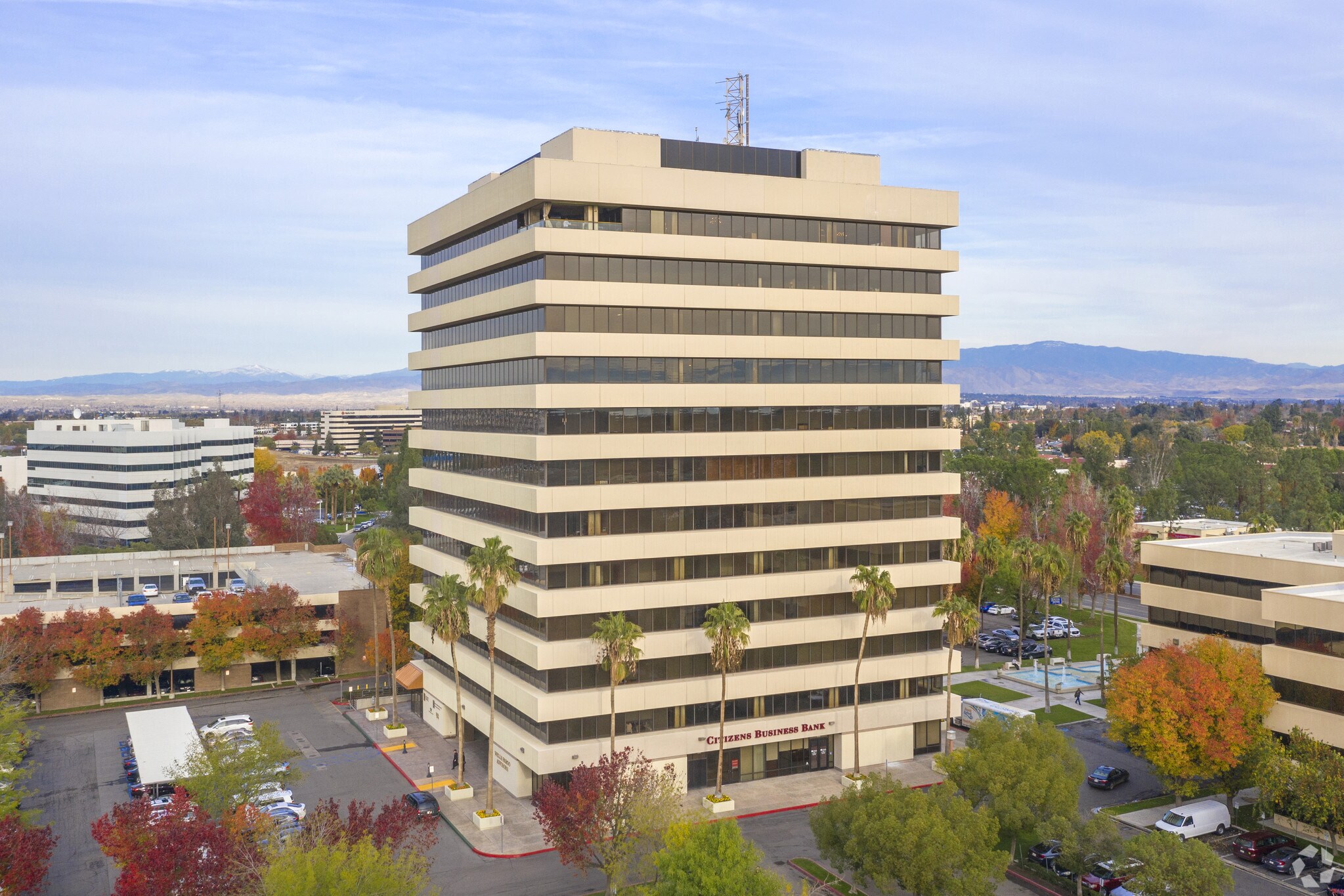 5060 California Ave, Bakersfield, CA 93309 Stockdale Tower