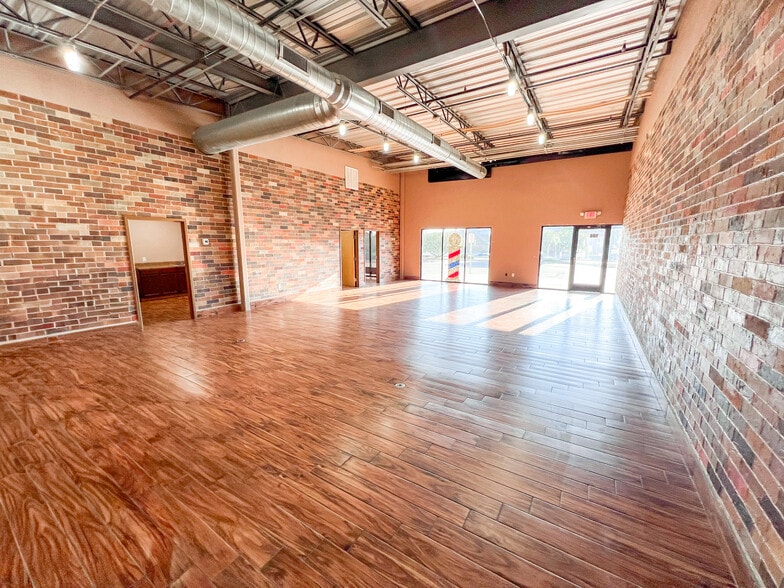 3415 Loop 250, Midland, TX for lease - Building Photo - Image 3 of 19