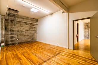 121 Capp St, San Francisco, CA for lease Interior Photo- Image 1 of 10