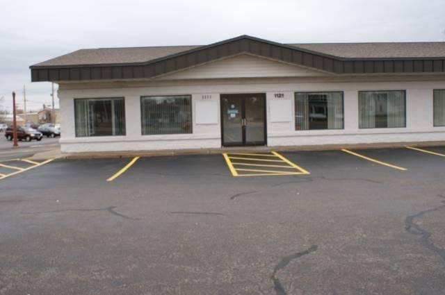 1107-1141 W Grand Ave, Wisconsin Rapids, WI for sale Primary Photo- Image 1 of 1