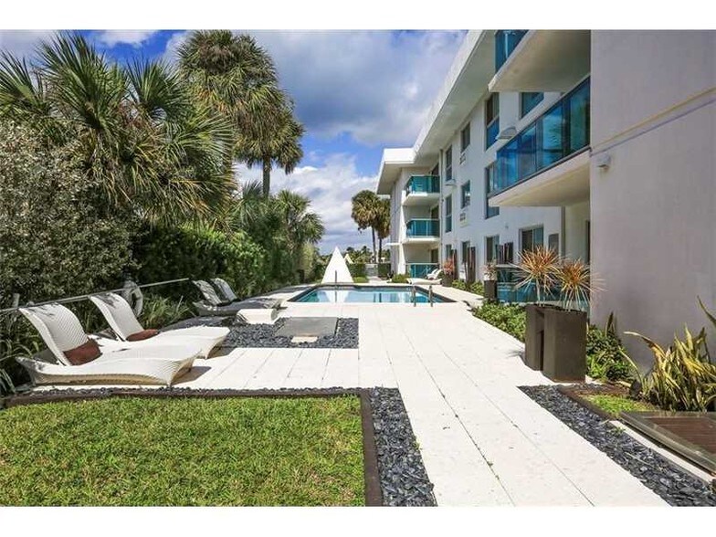 290 Bal Bay Dr, Bal Harbour, FL for sale - Other - Image 1 of 1