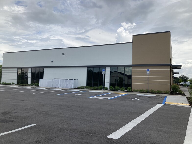 1261 NE 8th St, Cape Coral, FL for lease - Building Photo - Image 2 of 6