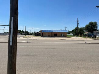 More details for 900 S Hobart St, Pampa, TX - Retail for Sale