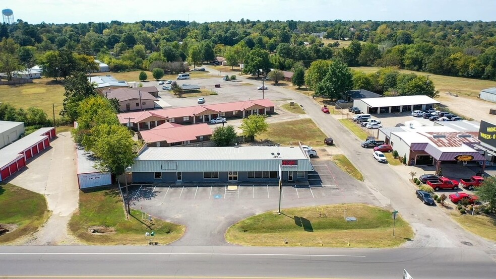 2280 NE Loop 286, Paris, TX for sale - Building Photo - Image 2 of 5