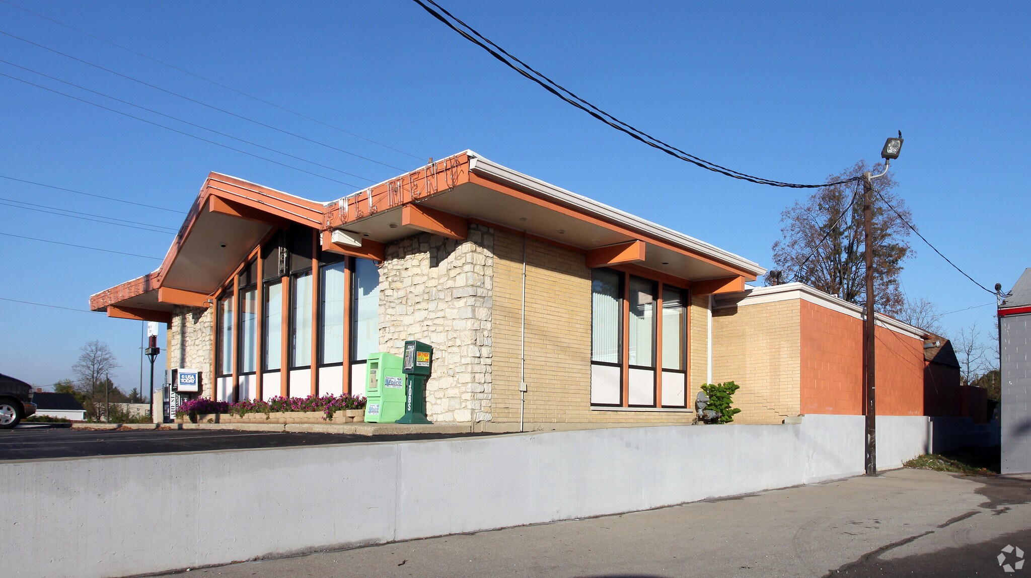 7606 E Pendleton Pike, Indianapolis, IN for sale Primary Photo- Image 1 of 1