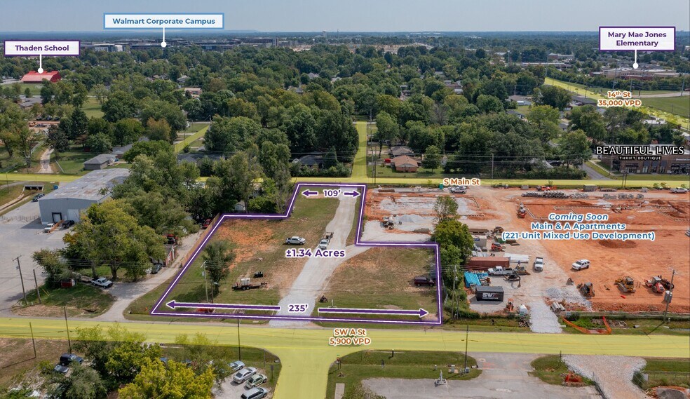 1111 SW A St, Bentonville, AR for sale - Primary Photo - Image 1 of 3