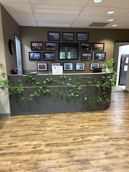 698 12th St SE, Salem, OR for lease - Interior Photo - Image 3 of 12