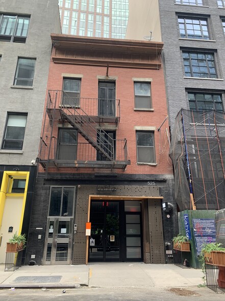 525 W 29th St, New York, NY for sale - Building Photo - Image 1 of 1