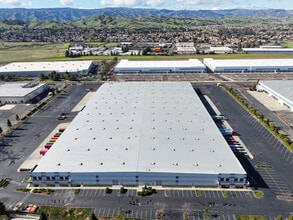 2041 Cessna Dr, Vacaville, CA for lease Interior Photo- Image 1 of 2