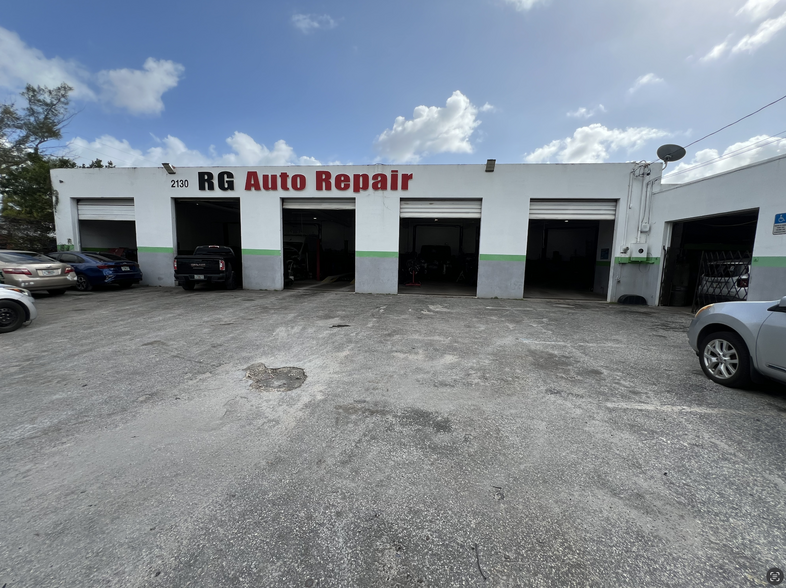 2130 Johnson St, Hollywood, FL for sale - Building Photo - Image 2 of 13