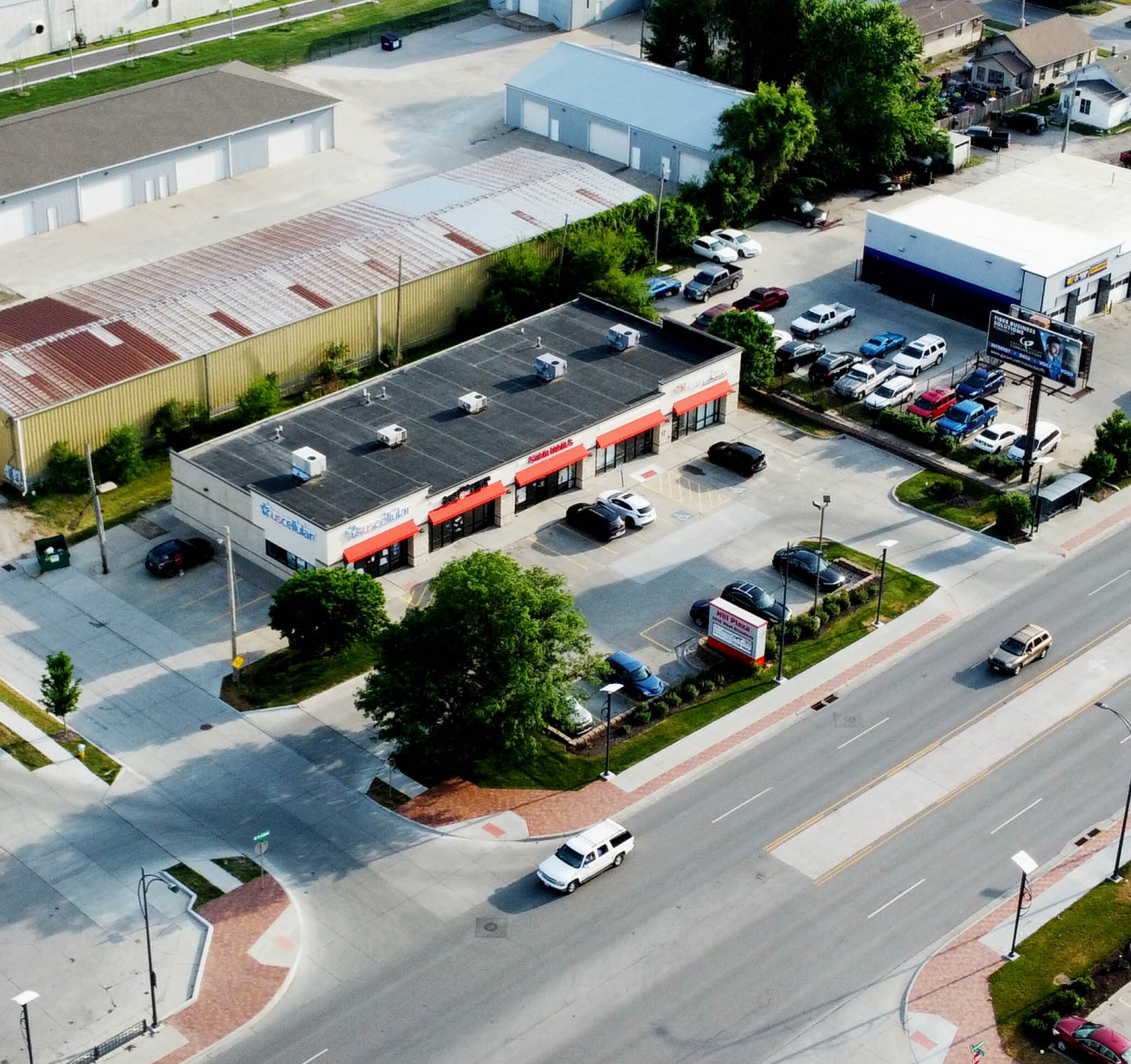 2015 W Broadway St, Council Bluffs, IA for sale Building Photo- Image 1 of 1