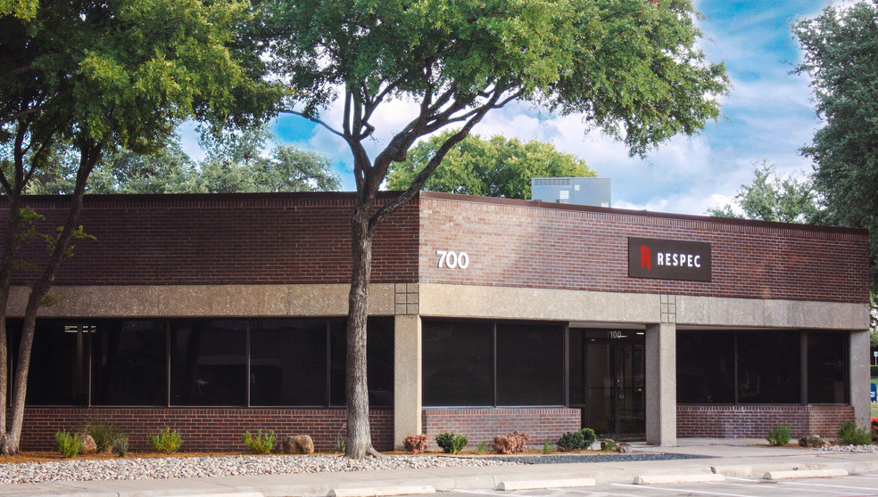 700 International Pky, Richardson, TX for lease - Primary Photo - Image 2 of 2