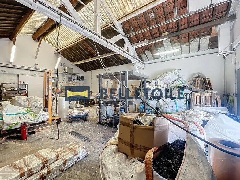 Industrial in Villeneuve-Saint-Georges for lease - Interior Photo - Image 3 of 9