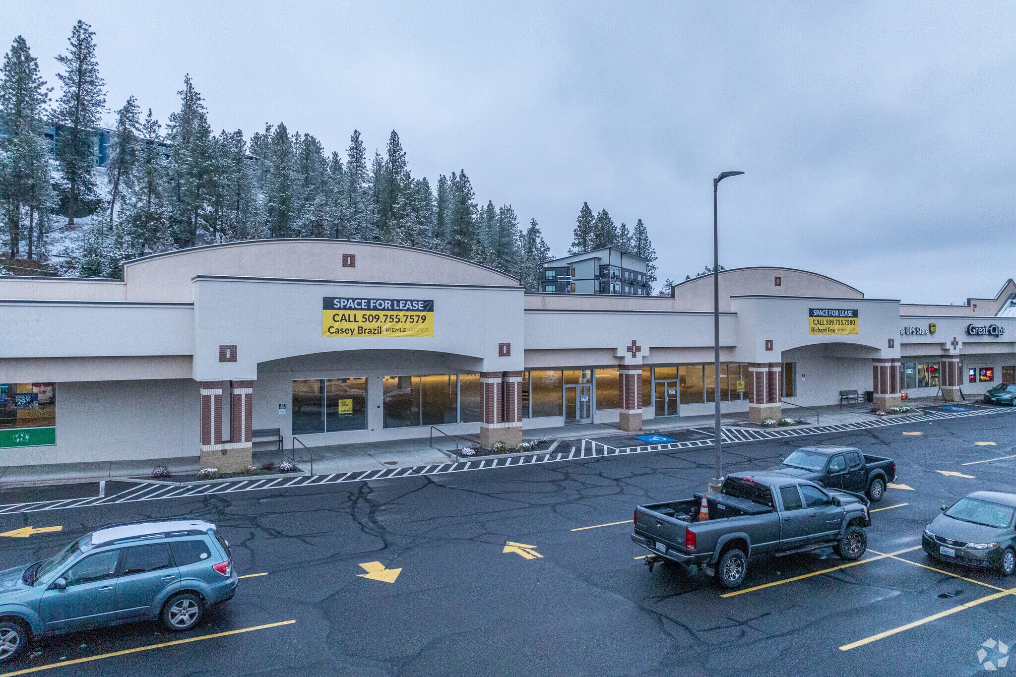 1816-1840 W Francis Ave, Spokane, WA for lease Primary Photo- Image 1 of 5