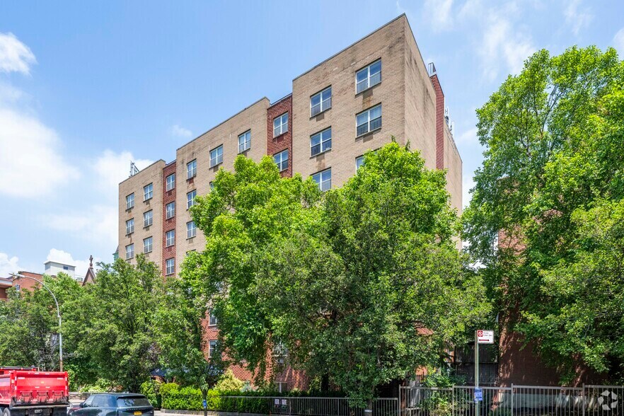 287 Prospect Ave, Brooklyn, NY for sale - Primary Photo - Image 1 of 1