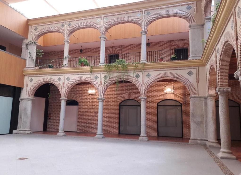 Multifamily in Arévalo, Ávila for sale Interior Photo- Image 1 of 7