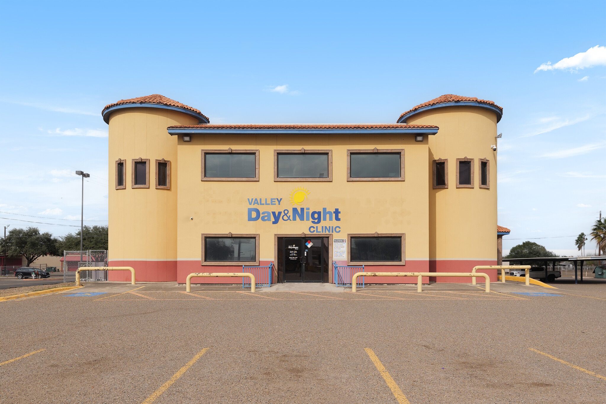 305 Expressway 83, Mission, TX for lease Building Photo- Image 1 of 73