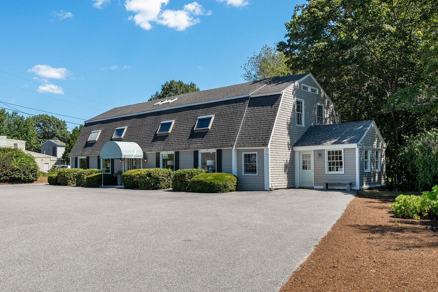 2049 Post Rd, Wells, ME for sale - Building Photo - Image 3 of 42