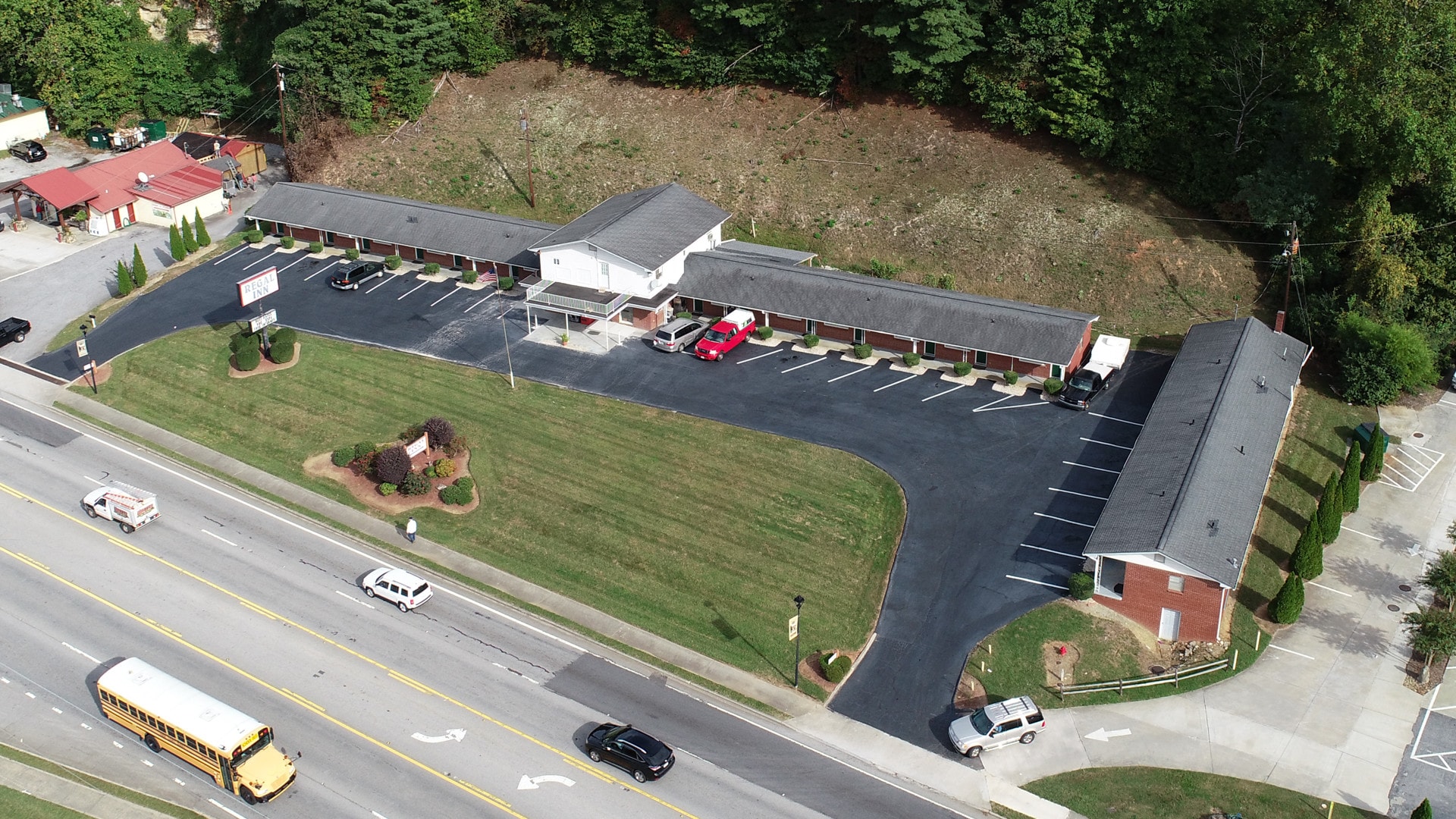 707 Highway 441 S, Clayton, GA for sale Primary Photo- Image 1 of 1