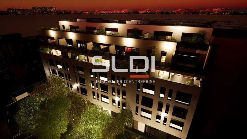 Office in Valence for sale - Building Photo - Image 1 of 8